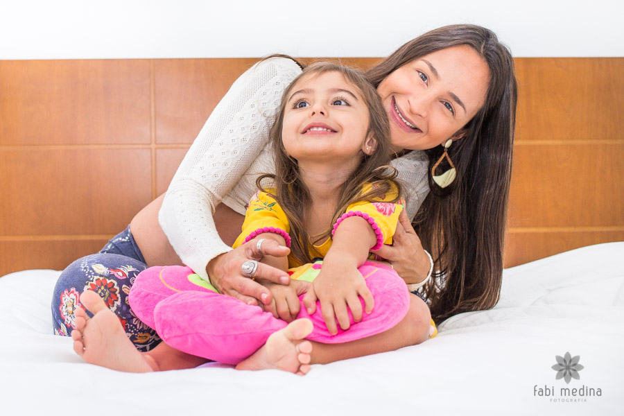 ensaio de família, ensaio em casa, família, Rio de Janeiro, Maria e Catarina